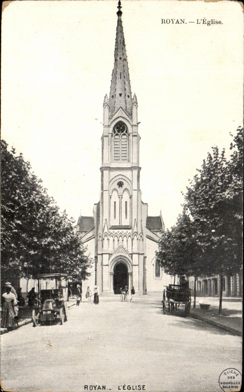 Royan — L'Église — Cliché des Nouvelles Galeries