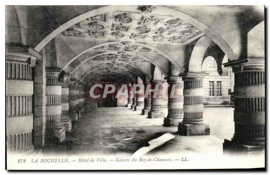La Rochelle — Hôtel de Ville — Galerie du Rez-de-Chaussée — LL. — n° 872