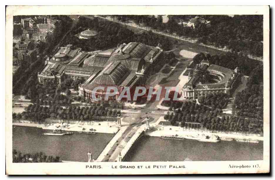CPA Paris Le Grand Et Le Petit Palais