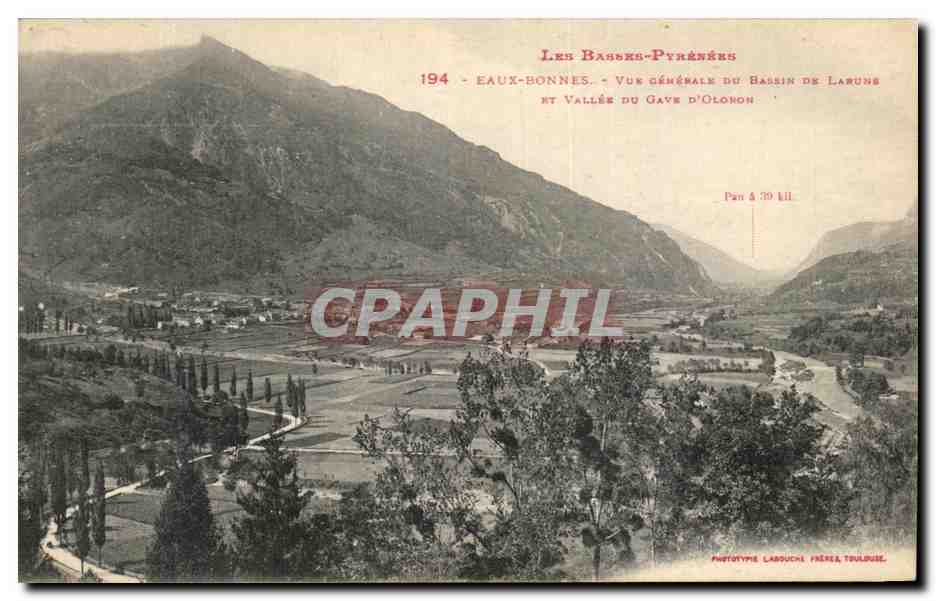 Les Basses-Pyrénées — Vue générale du Bassin de Laruns et Vallée du Gave d'Oloron — Phototype Labouchi, Frères Toulouse, n°194