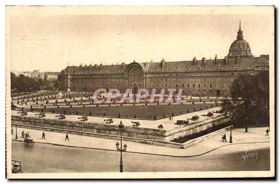 CPA Paris En Flanant L'Hotel des invalides vu de l'Esplanade