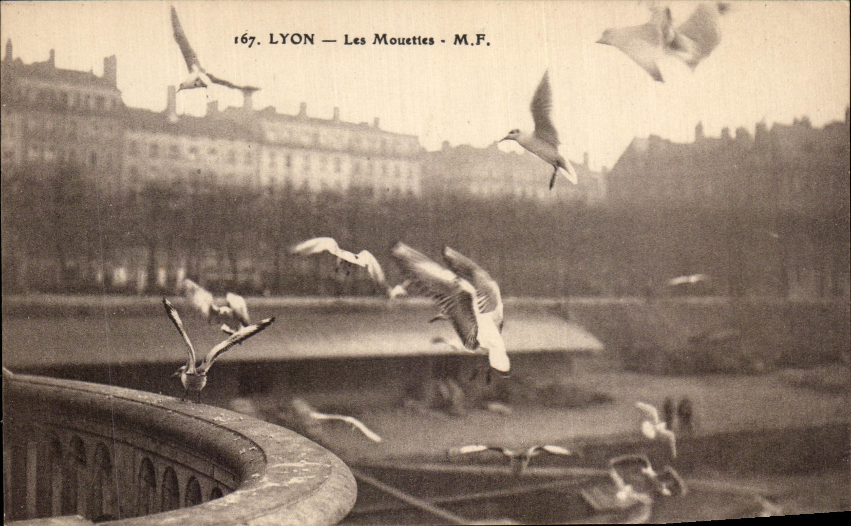 LYON — Les Mouettes — M.F. - Anverso