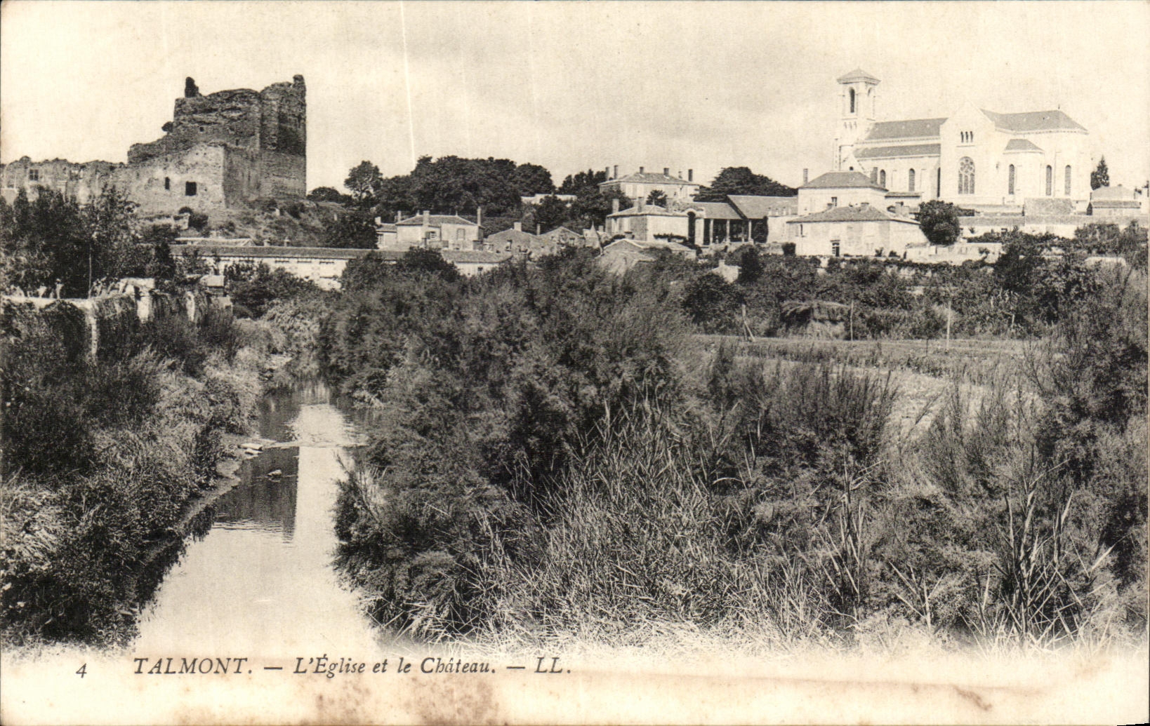 CPA Talmont L'Eglise et le Chateau