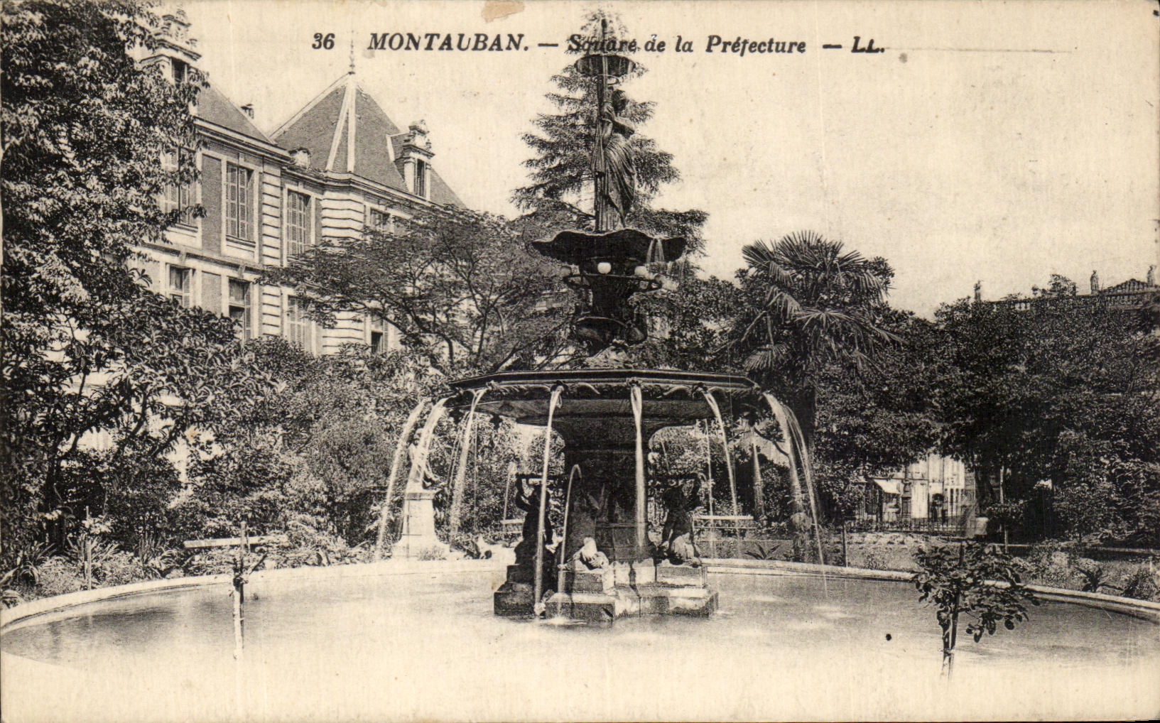 Montauban — Square de la Préfecture — LL. n°36