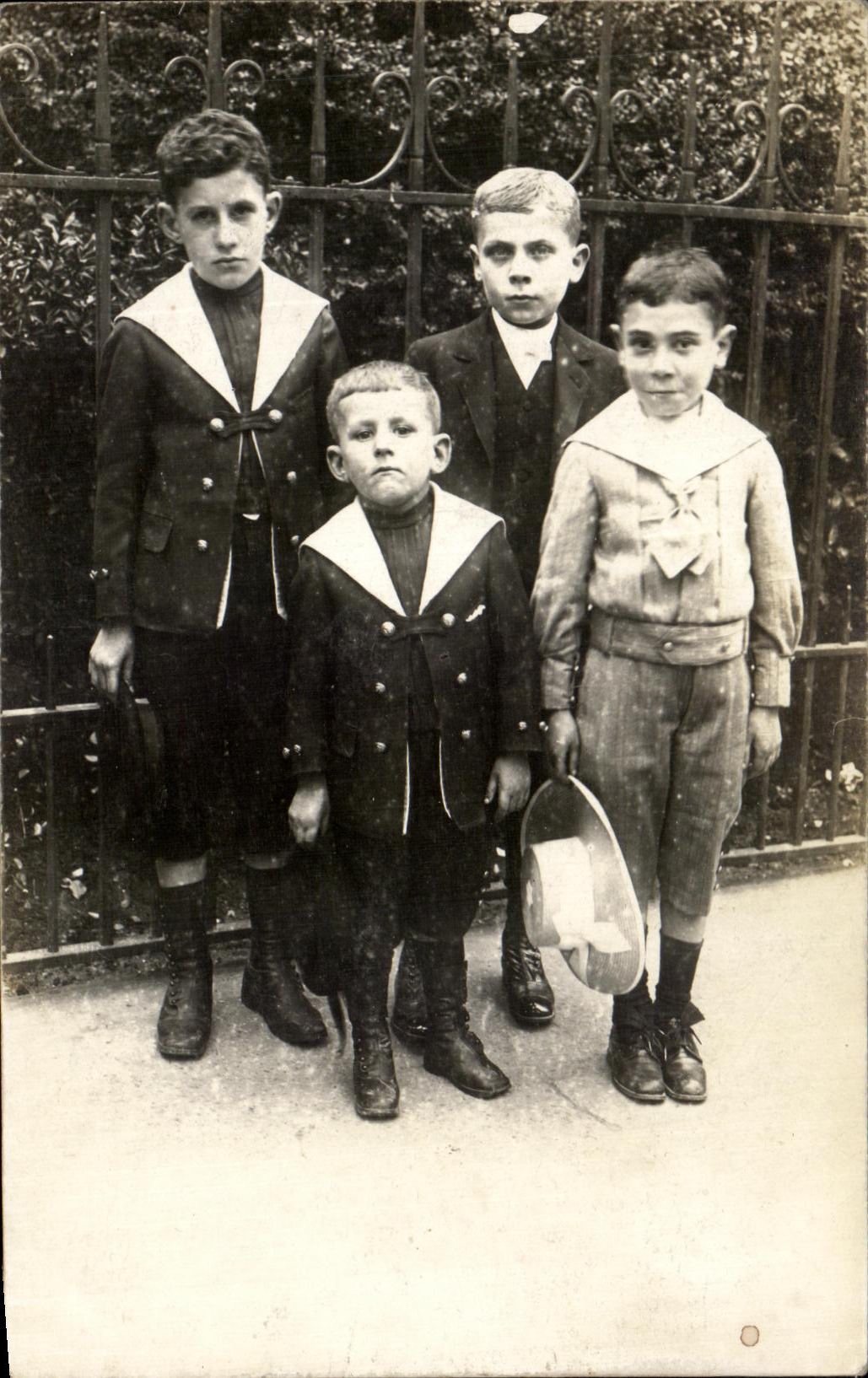 CARTE PHOTO Enfants Communiants