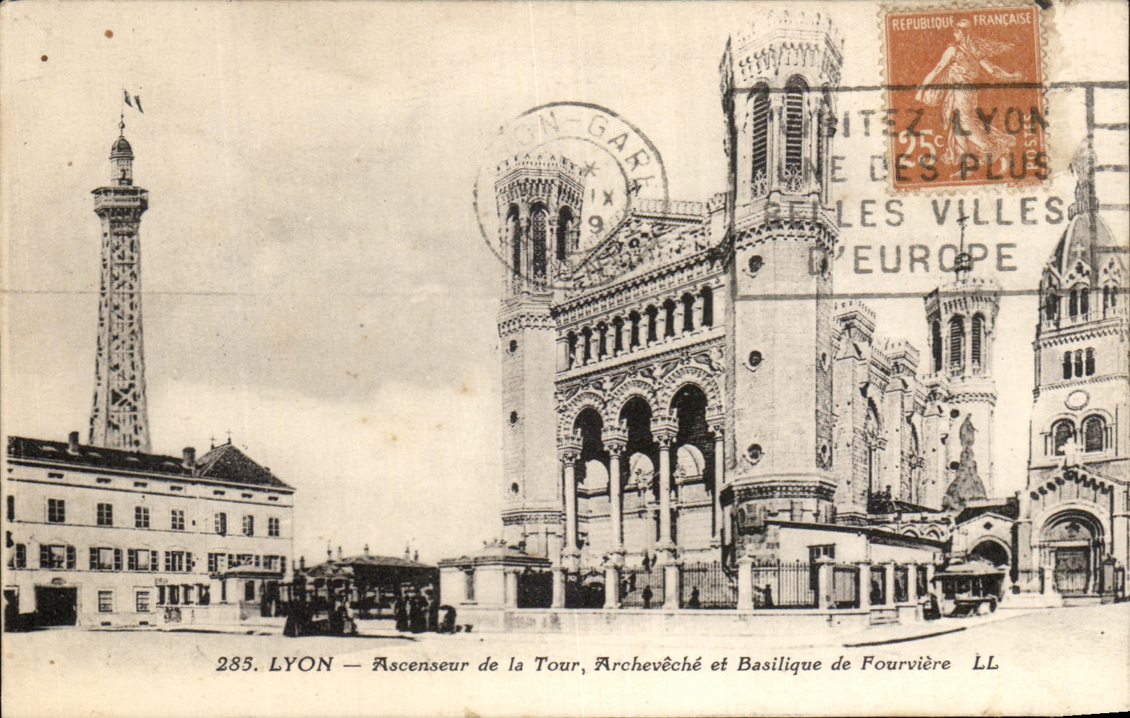 LYON — Ascenseur de la Tour, Archevêché et Basilique de Fourvière — LL