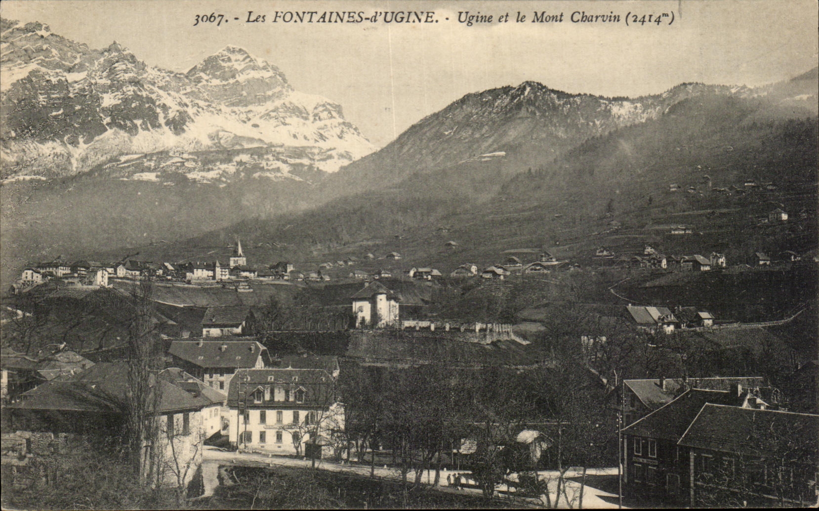CPA Les Fontaines d'Ugine Ugine et le Mont Charvin 