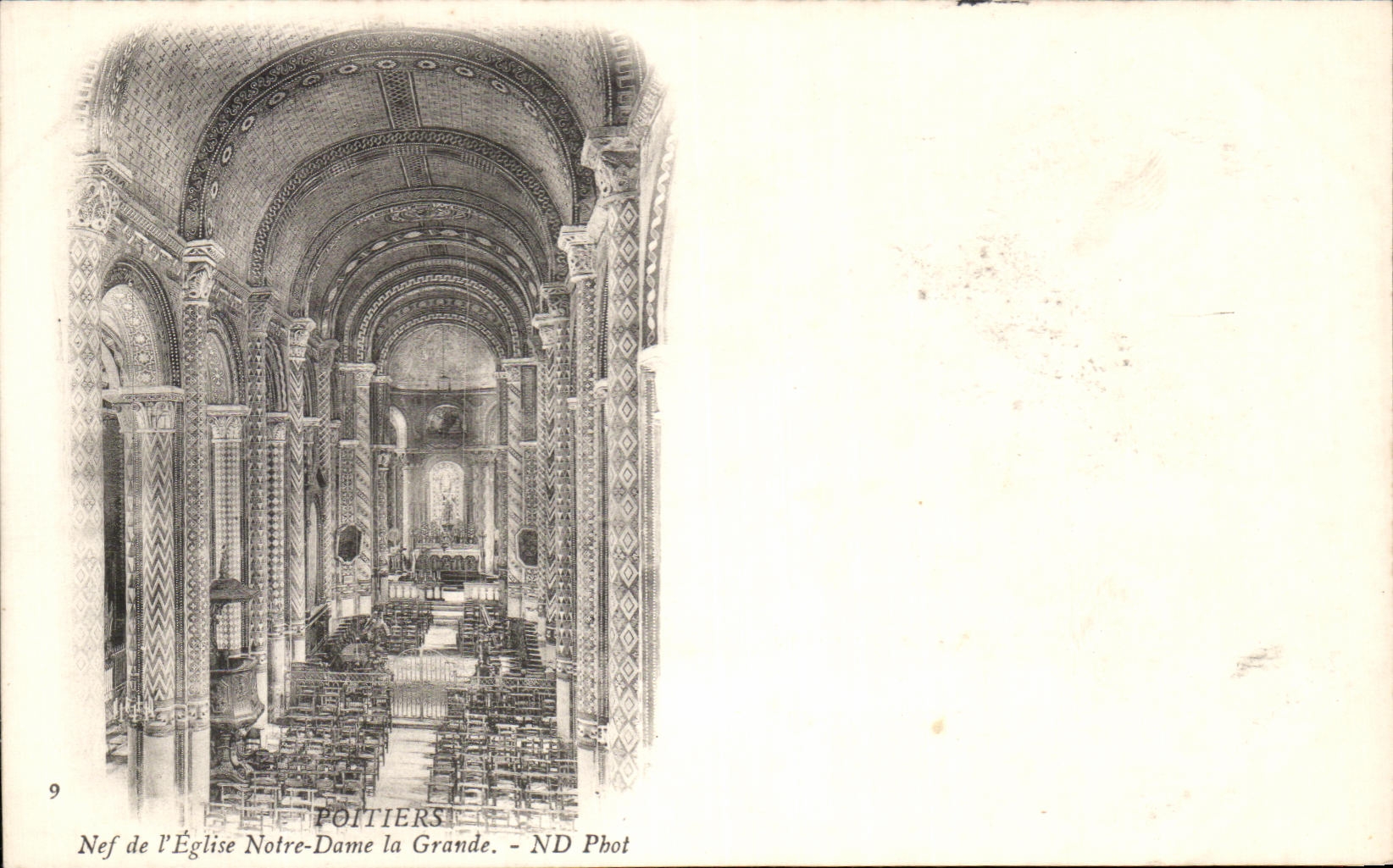 Nef de l'Église Notre-Dame la Grande - Poitiers — ND Phot, n°9