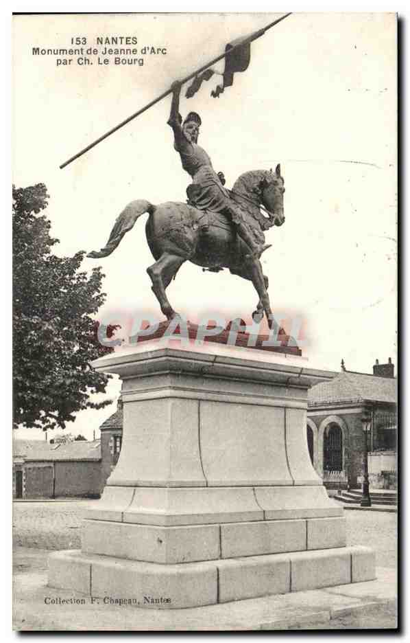CPA Nantes Monument de Jeanne d'Arc par le Bourg