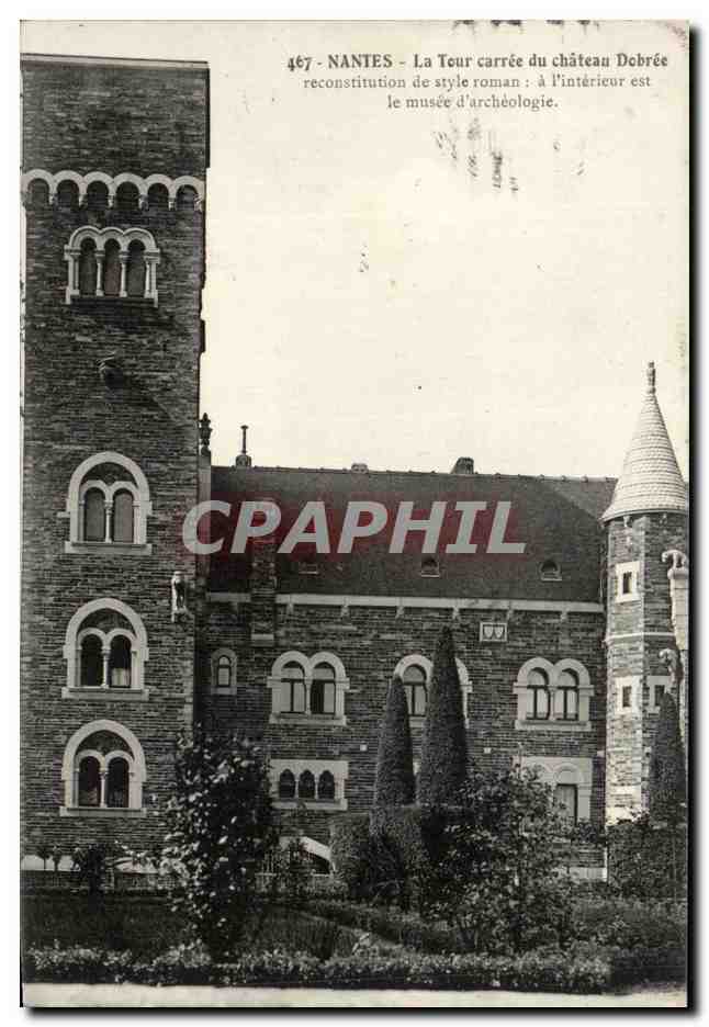 CPA Nantes La Tour Carree du Chateau Dobree