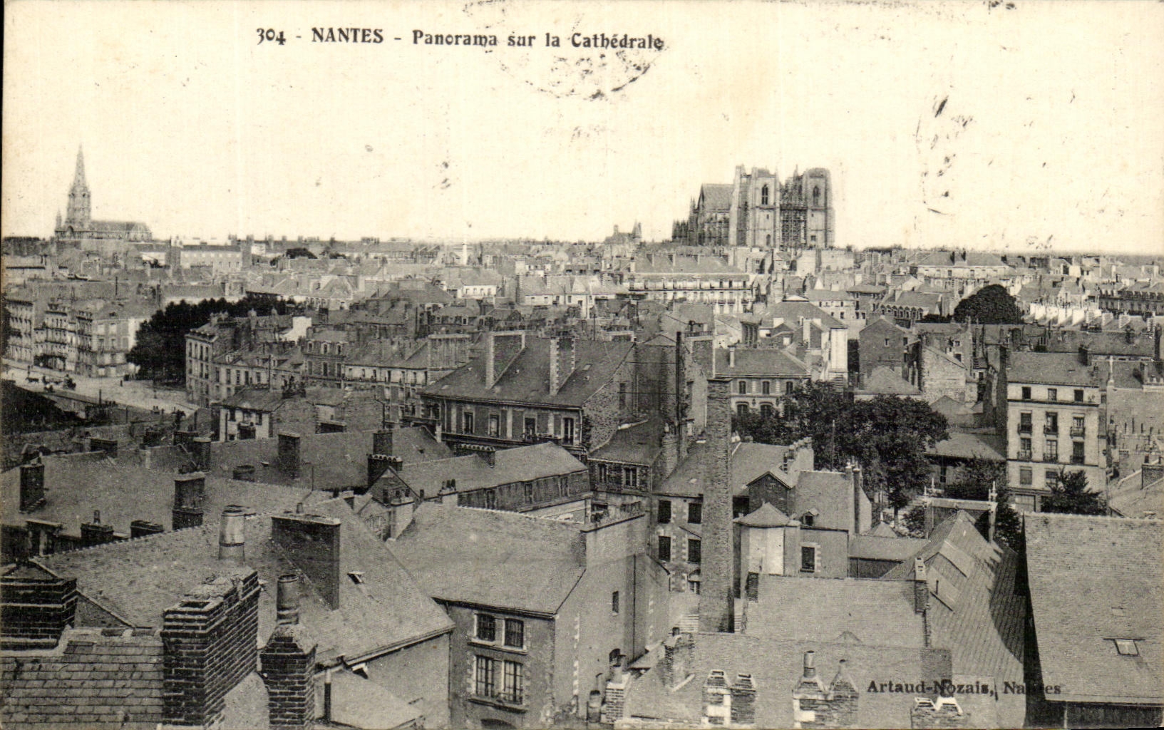 CPA Nantes Panorama sur la Cathedrale