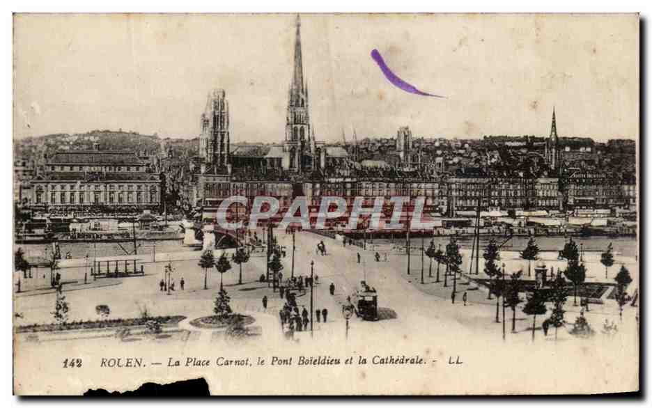 CPA Rouen La Place Carnot Le Pont Boieldieu Et La Cathedrale