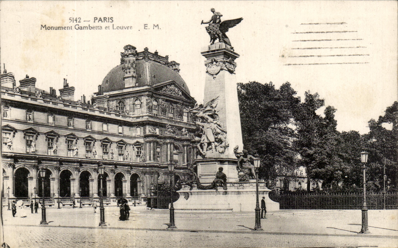 CPA Paris Monument Gambetta et Louvre