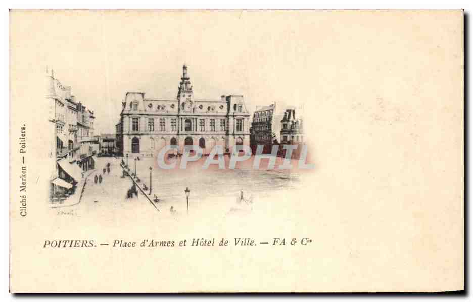 CPA Poitiers Place d'Armes et Hotel de Ville 