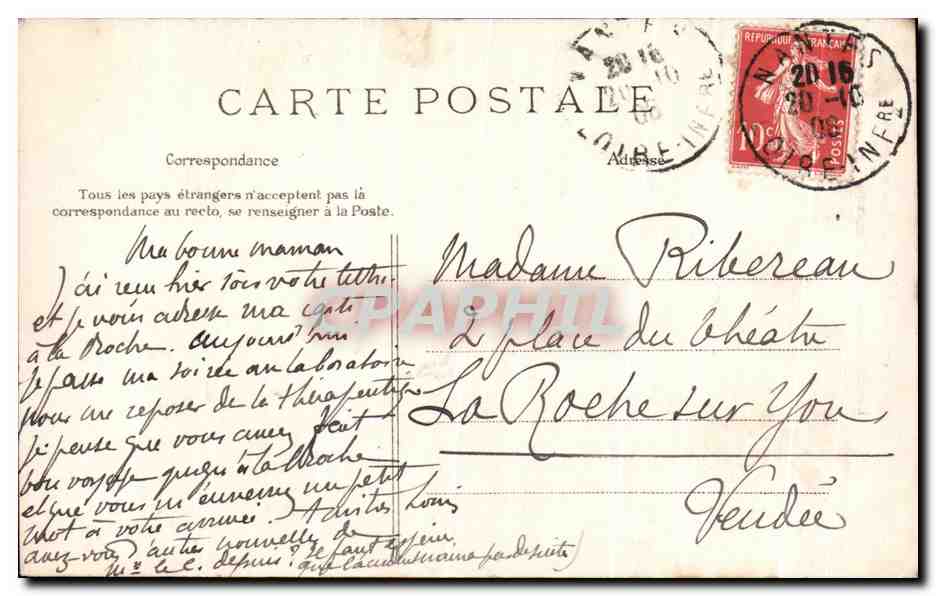 CPA Nantes Cour du Chateau Les Fenetures Du Grand Logis  — Verso