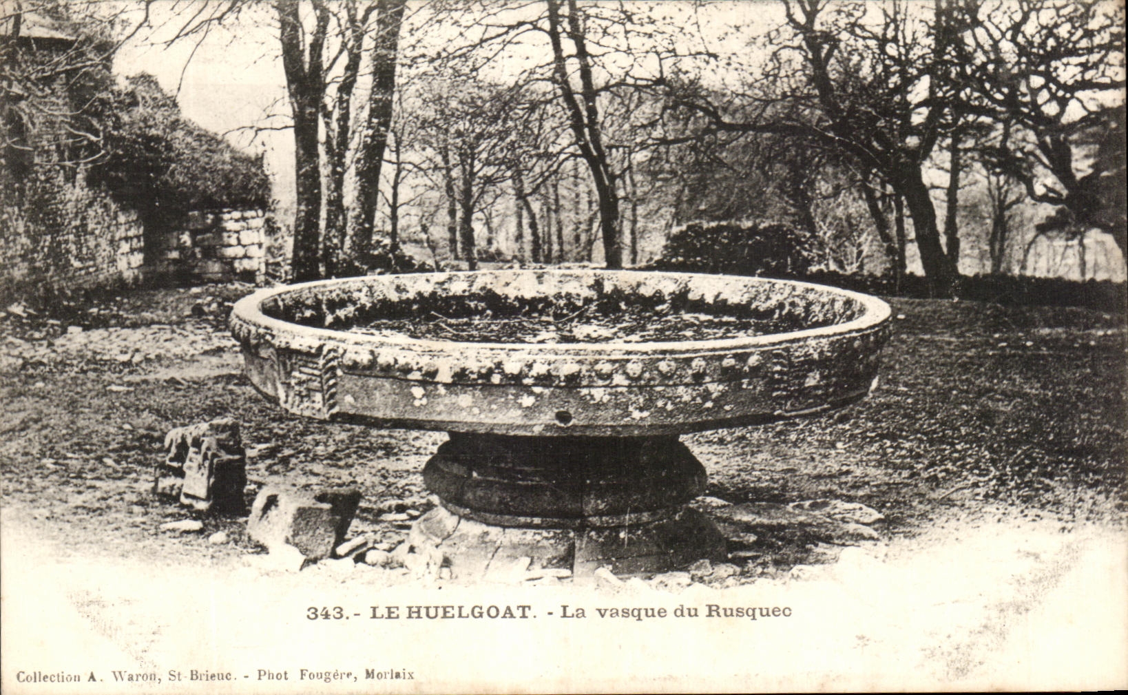 CPA Le Huelgoat La Vasque Du Rusquec
