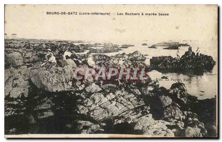 CPA Bourg De Batz Les Rochers a maree basse