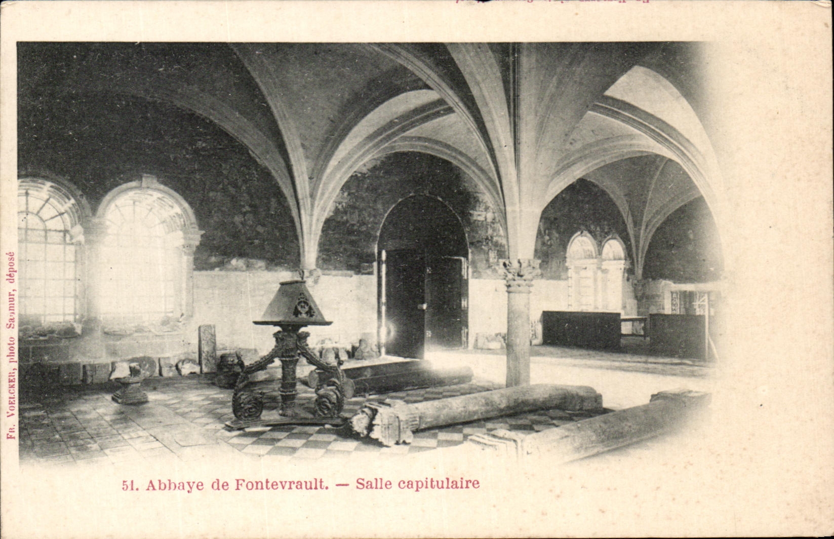 CPA Abbaye de Fontevrault Salle capitulaire