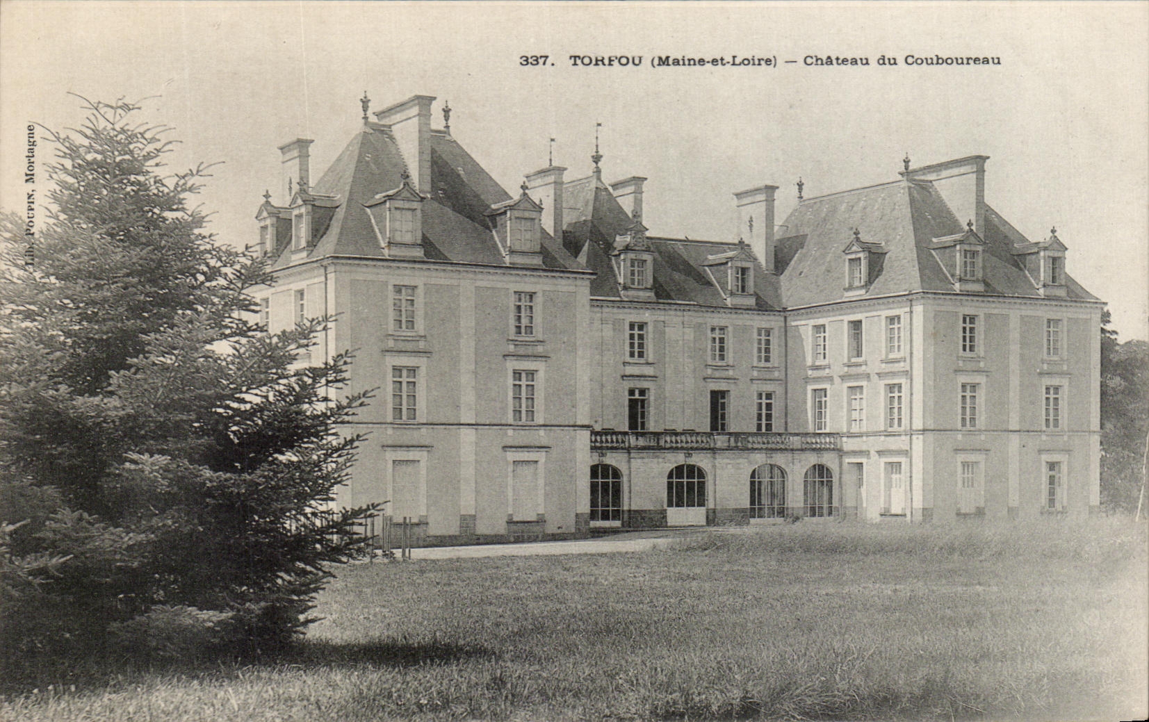 CPA Torfou Chateau du Couboureau