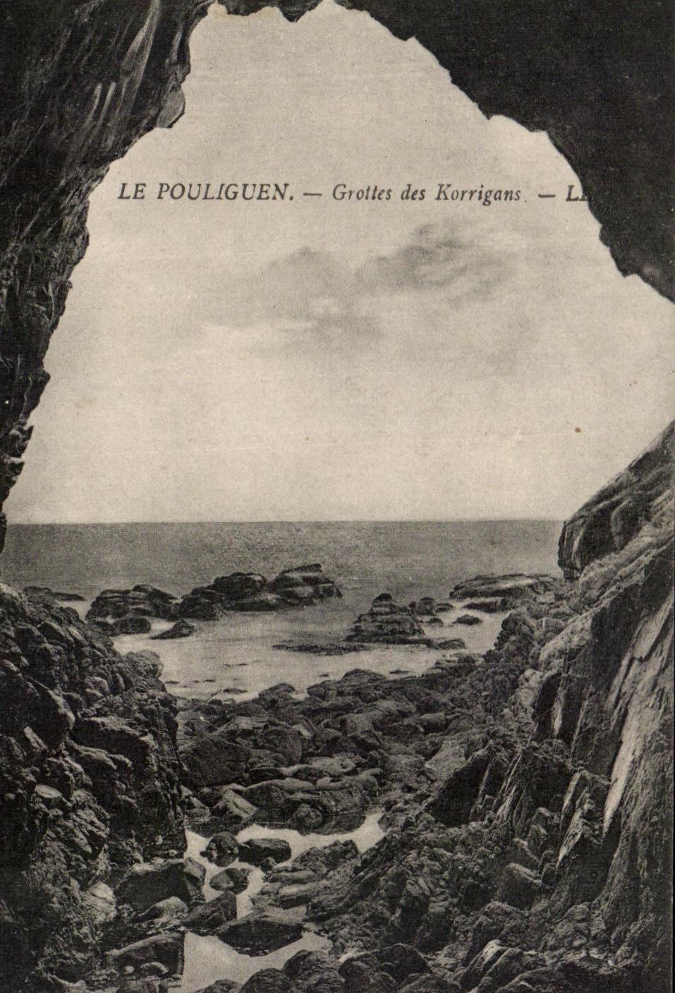 Le Pouliguen — Grottes des Korrigans — Imp. Levy Pils at Cire Depas