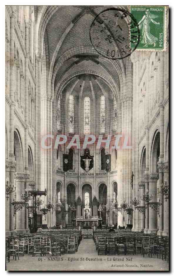 CPA Nantes Eglise St Donatien La Grande nef