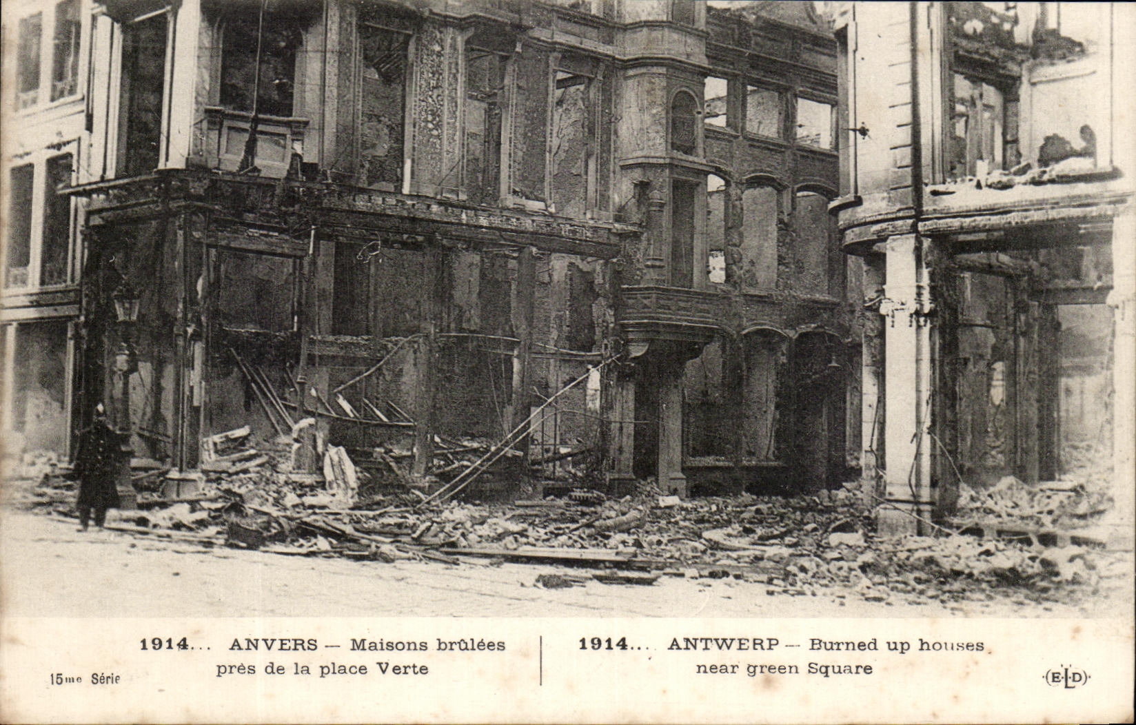 CPA Anvers maisons brulees pres de la place Verte Militaria