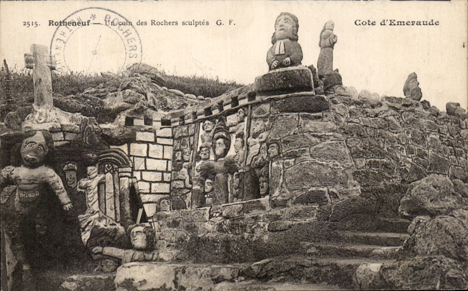 Rotheneuf — Un coin des Rochers sculptés — G. F. / Cote d’Emeraude