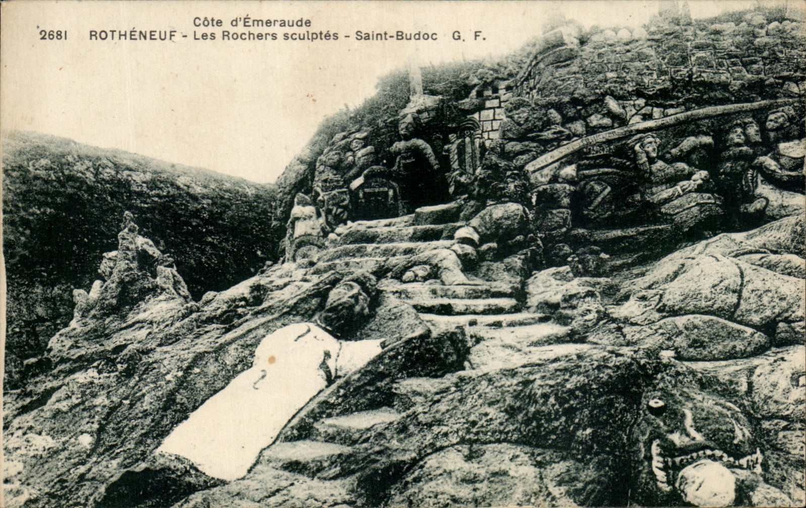 Côte d'Émeraude - Les Rochers sculptés - Saint-Budoc - G. F.