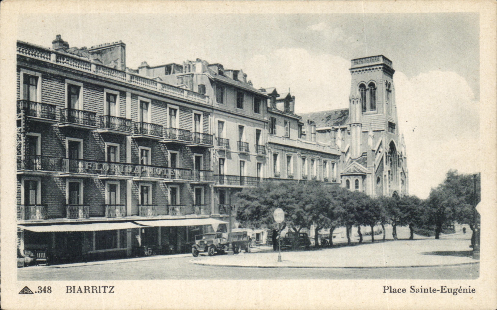 CPA Biarritz Place Sainte Eugenie