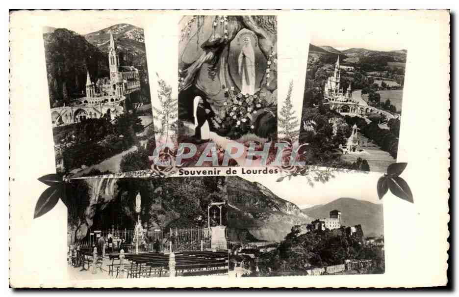 CPA Lourdes La Basilique La Grotte et Apparition