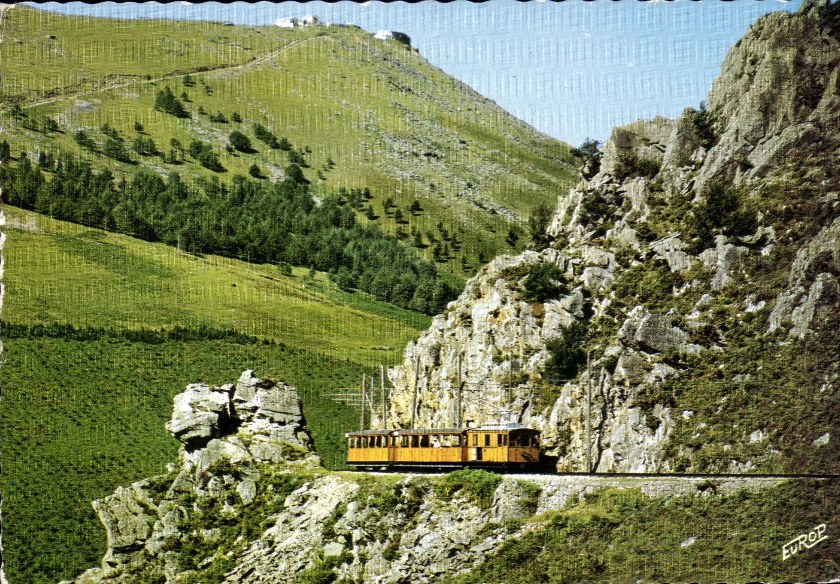 CPA La Rhune Le Train a Cremaillere au passage de la breche la Rhune 