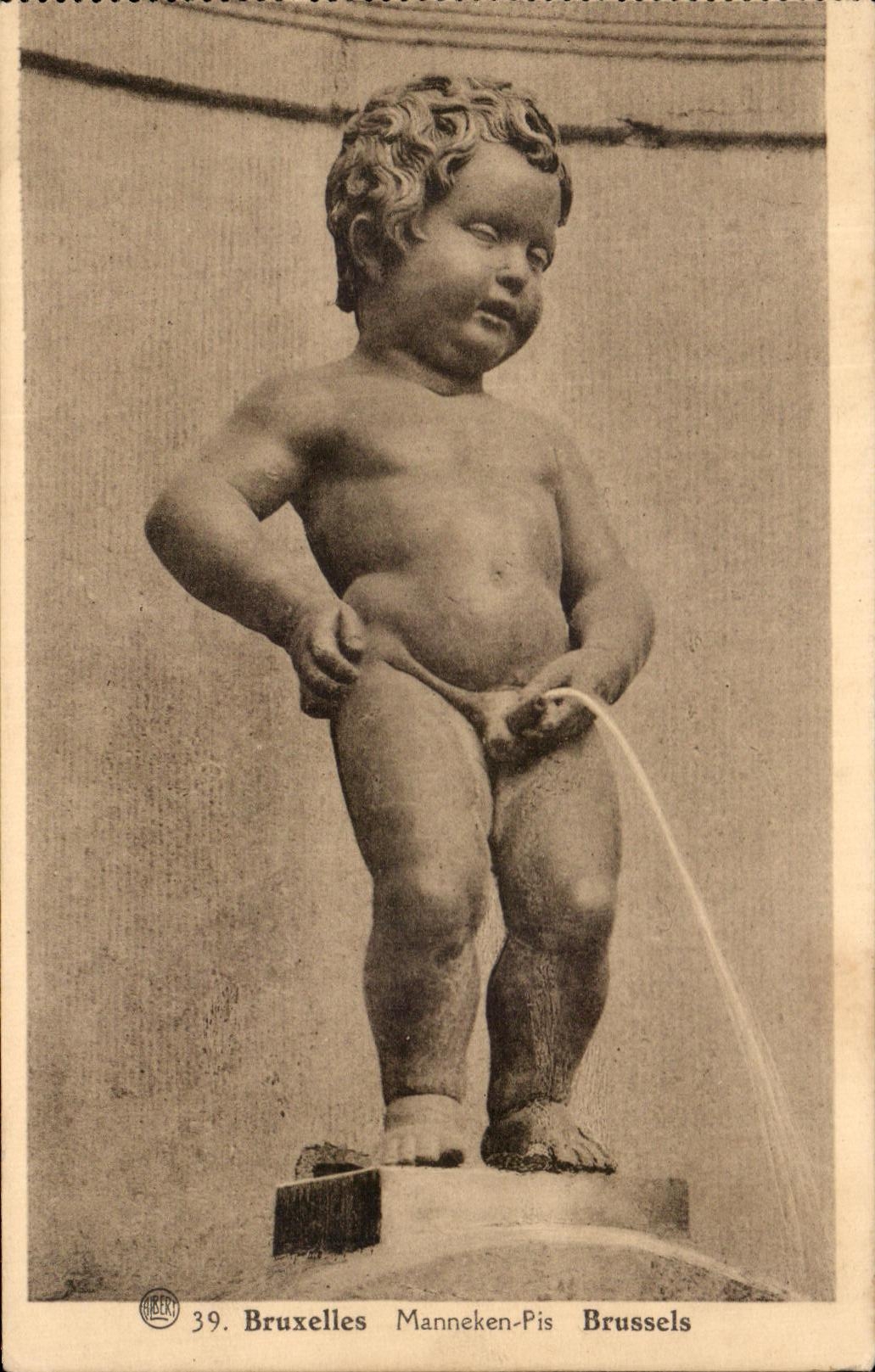 CPA Bruxelles manneken Pis Brussels