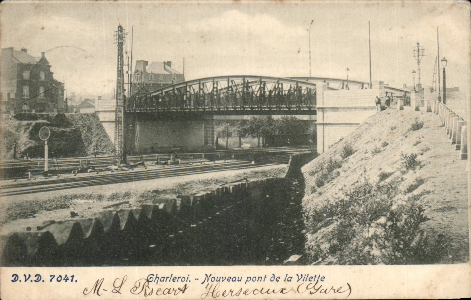 CPA Charleroi Nouveau Pont de la Vilette