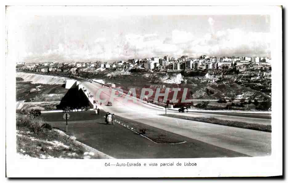 CPSM Auto Estrade e vista Parcial de Lisboa Portugal