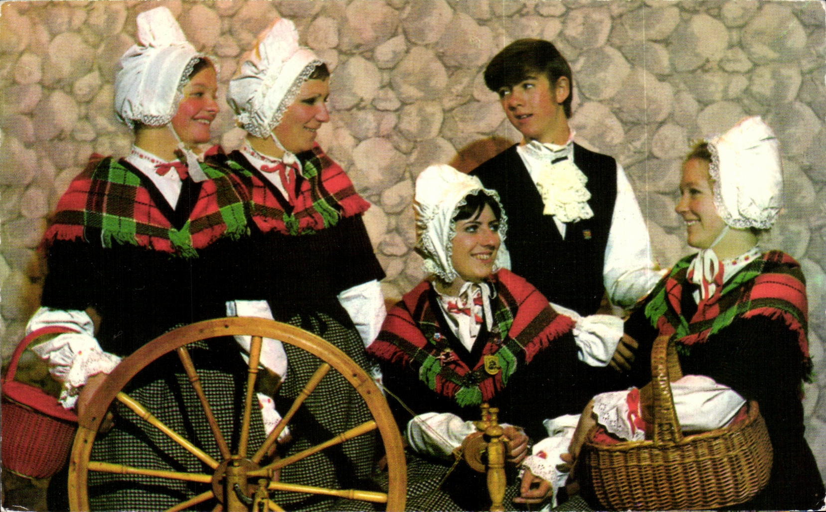 Costumes nationaux gallois — éditeur Colourmaster International, n° GS 252