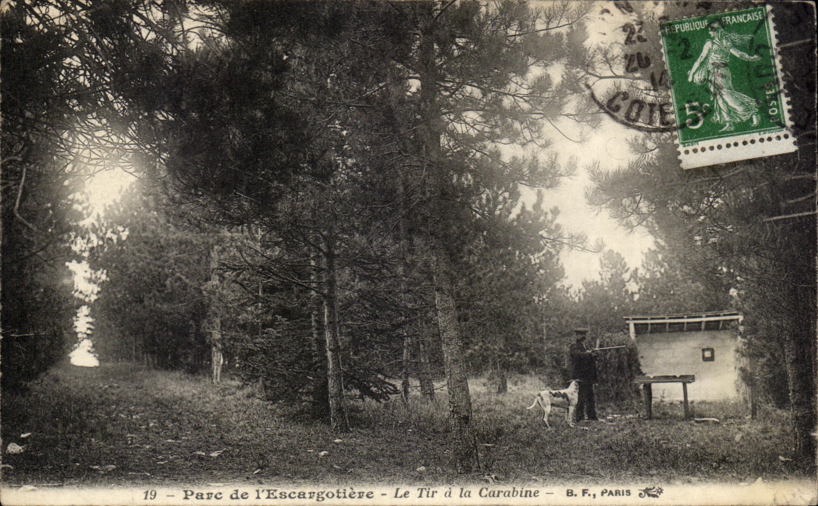 Parc de l'Escargotière — Le Tir à la Carabine — B.F., PARIS