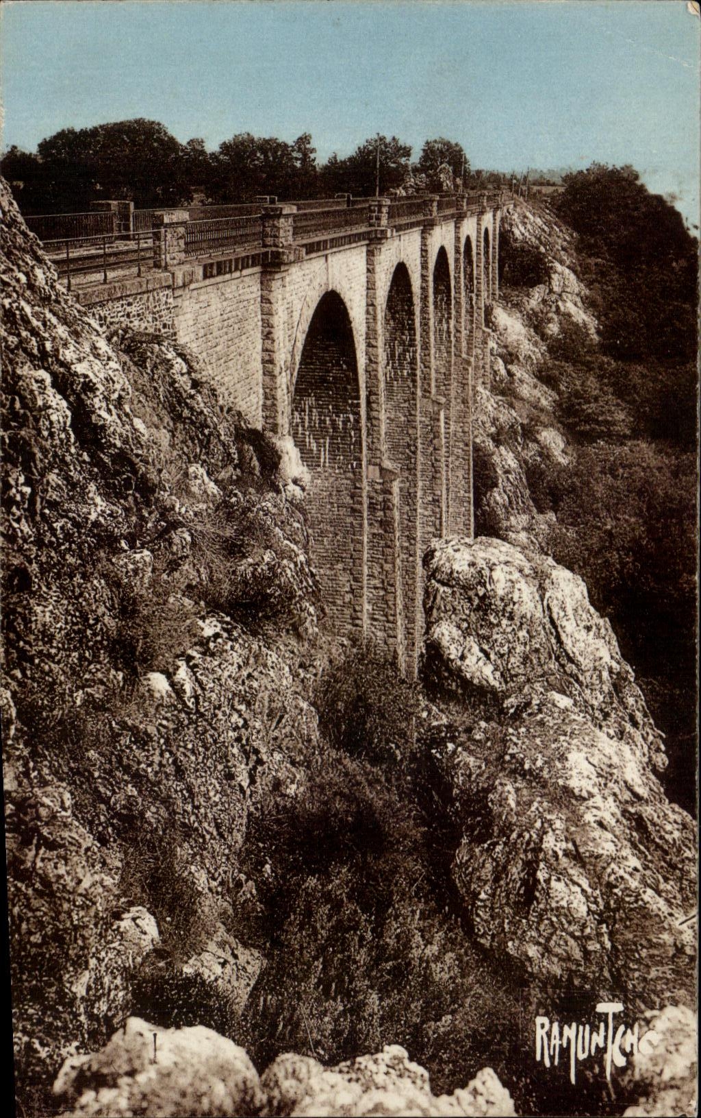 CPA Viaduc De Coquilleau Pres La Chataigneraie