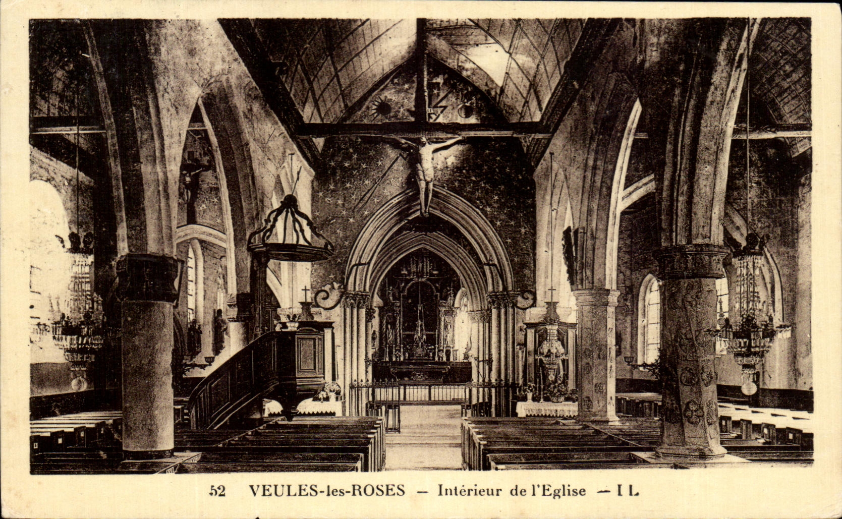CPA Veules les Roses Interieur de L'Eglise