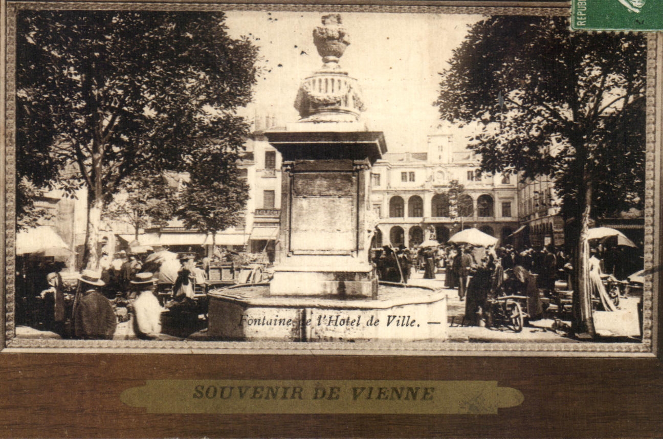 Fountain of the City Hall — Vienna — Publisher LL