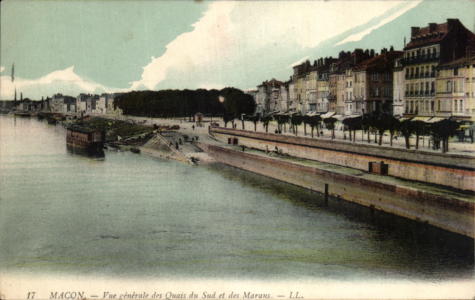 CPA Macon Vue Generale des Quais du Sud et des Marans