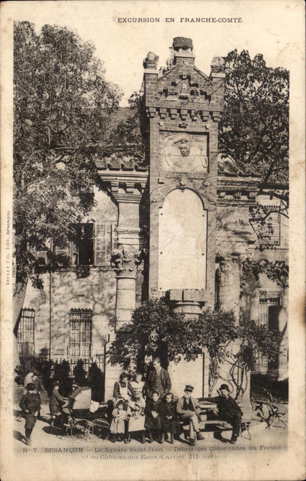 Besançon — Le Square Saint-Jean et débris des colonnades du château des Eaux (XIIe siècle) — Éditeur E. Besson