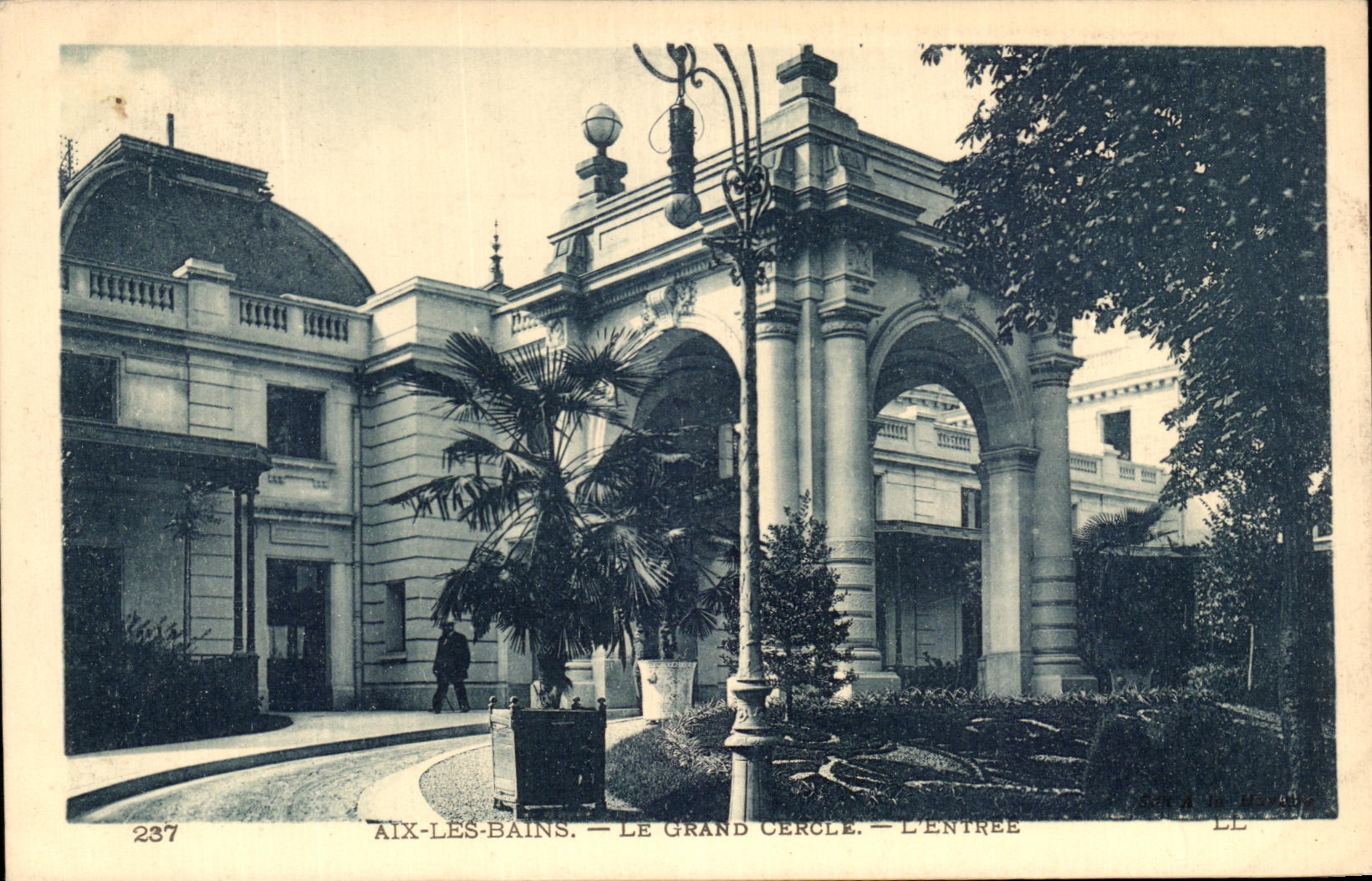 CPA Aix Les Bains Le Grand Cercle L'Entree