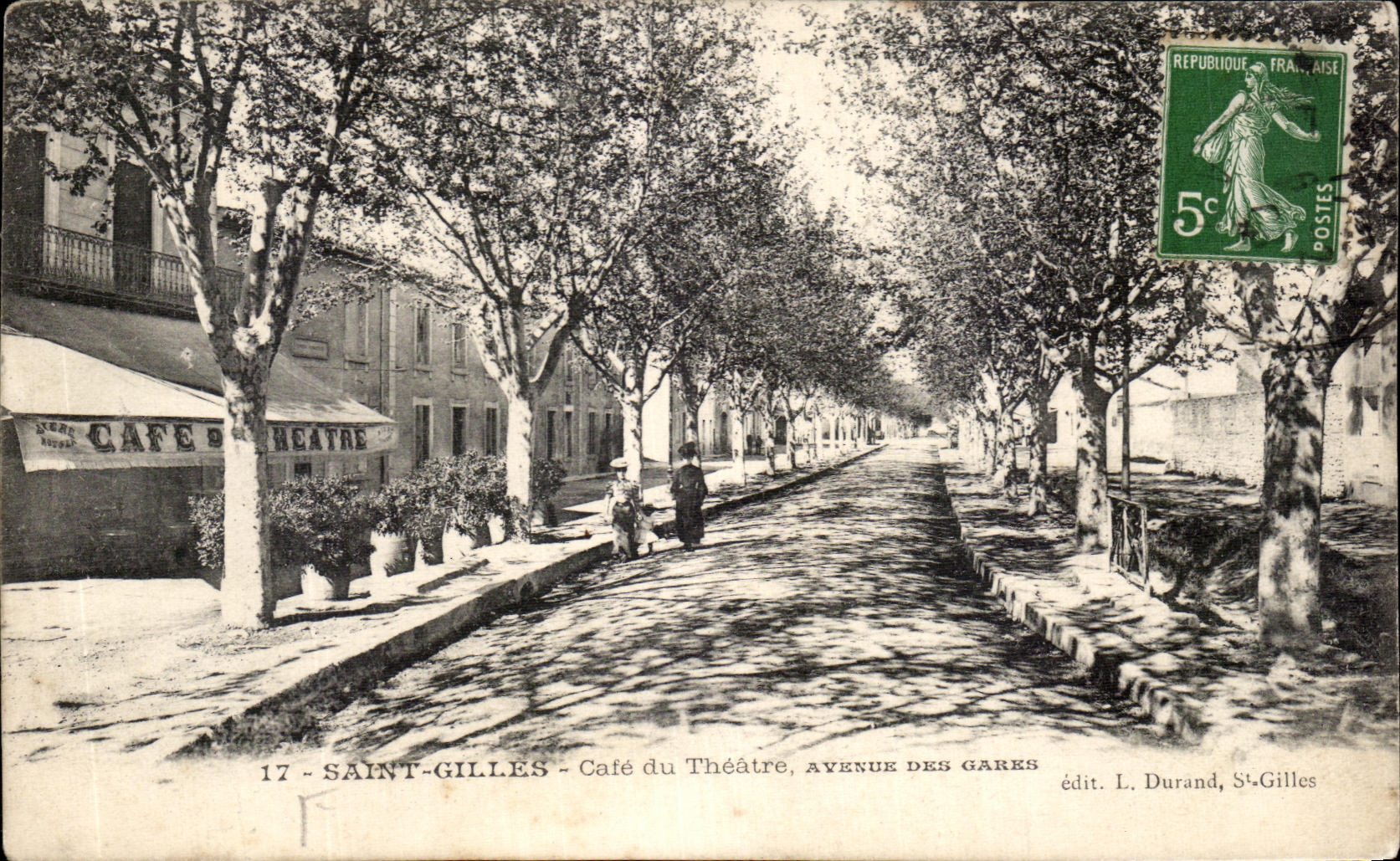 Saint-Gilles - Café du Théâtre, Avenue des Gares — édit. L. Durand, St-Gilles