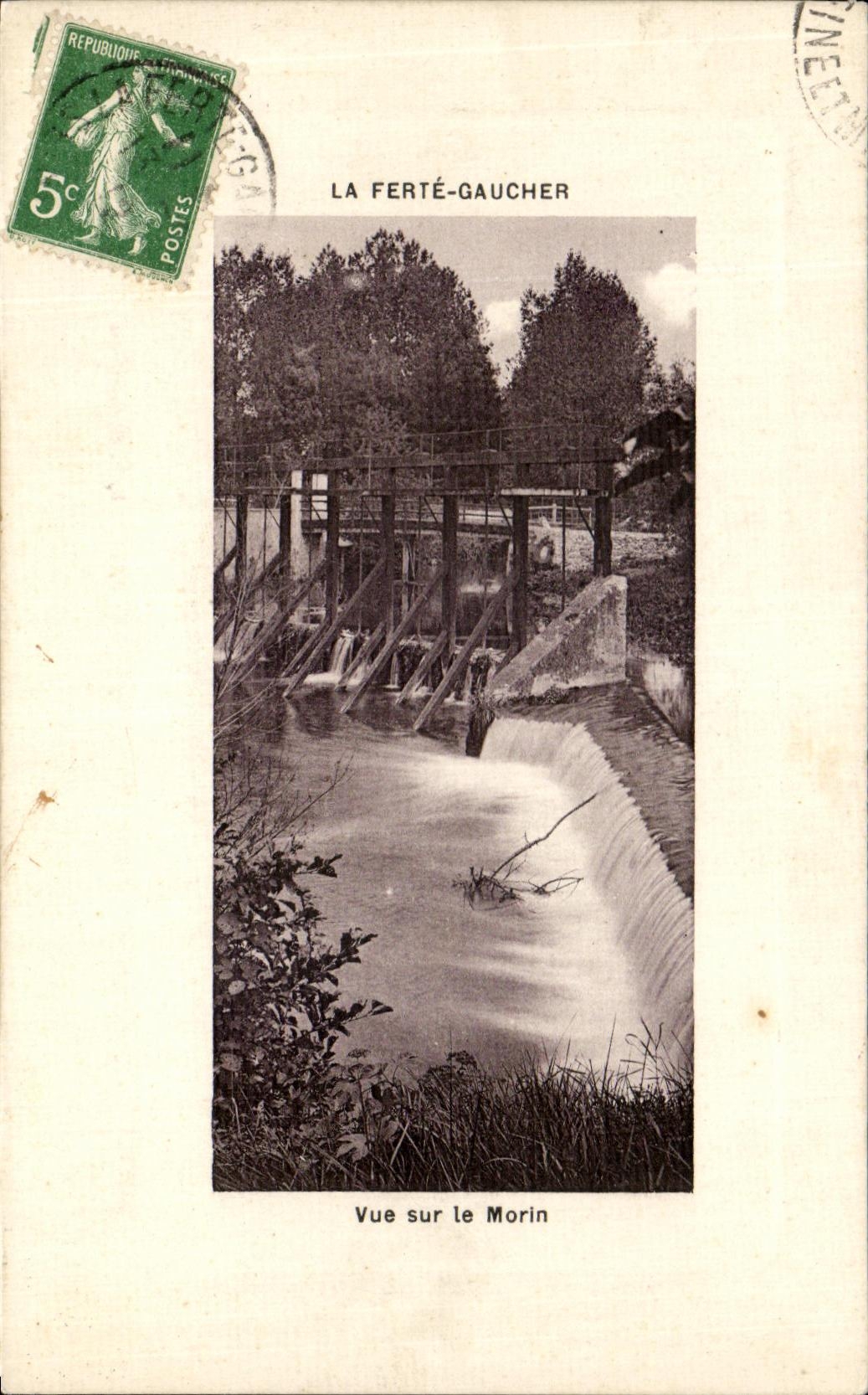 CPA la Ferte Gaucher Vue Sur le Morin 
