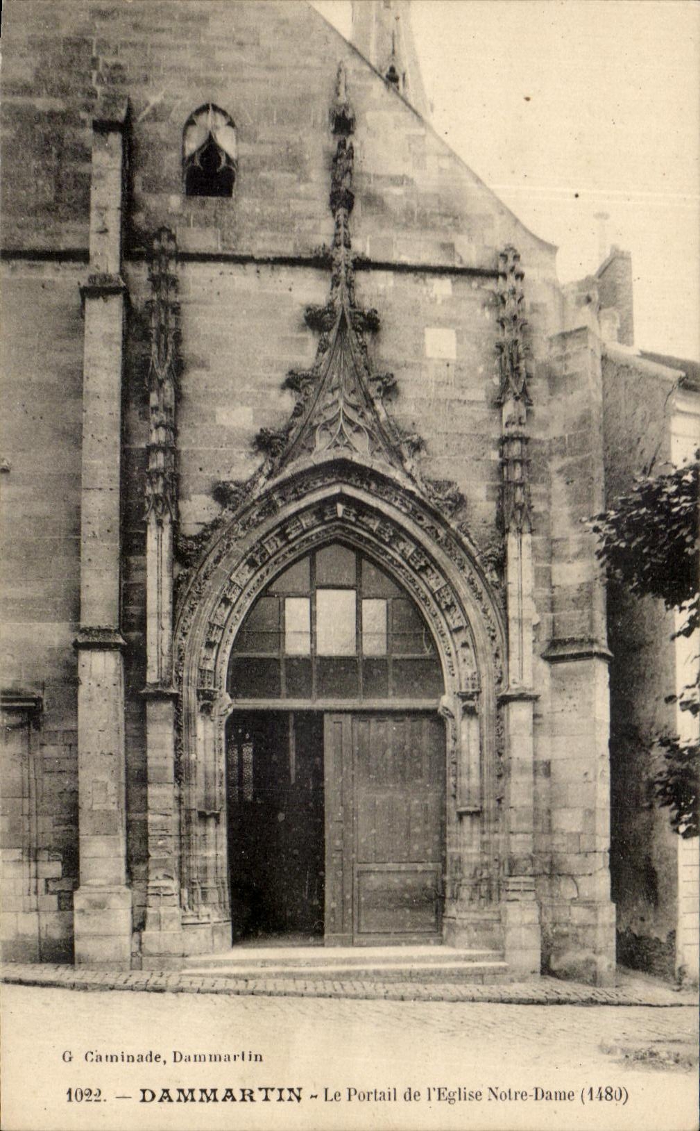 Dammartin - Le Portail de l'Église Notre-Dame (1480) — G Caminade, n° 1022