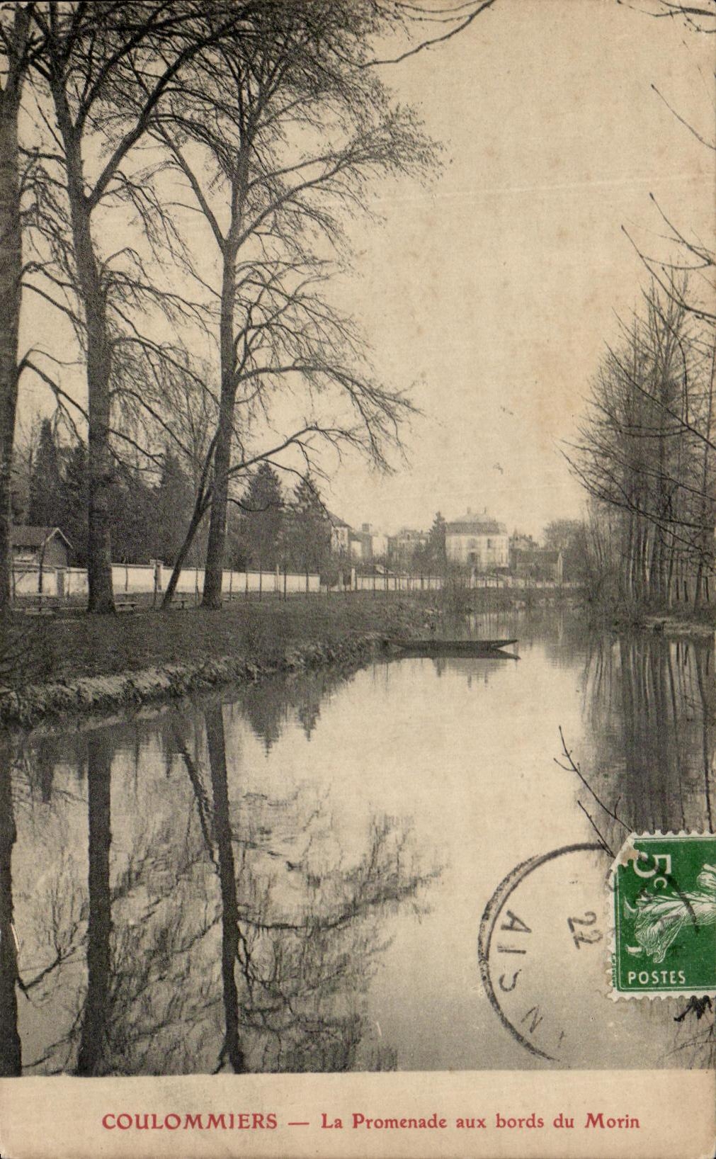 Coulommiers — Ansicht am Ufer des Morin