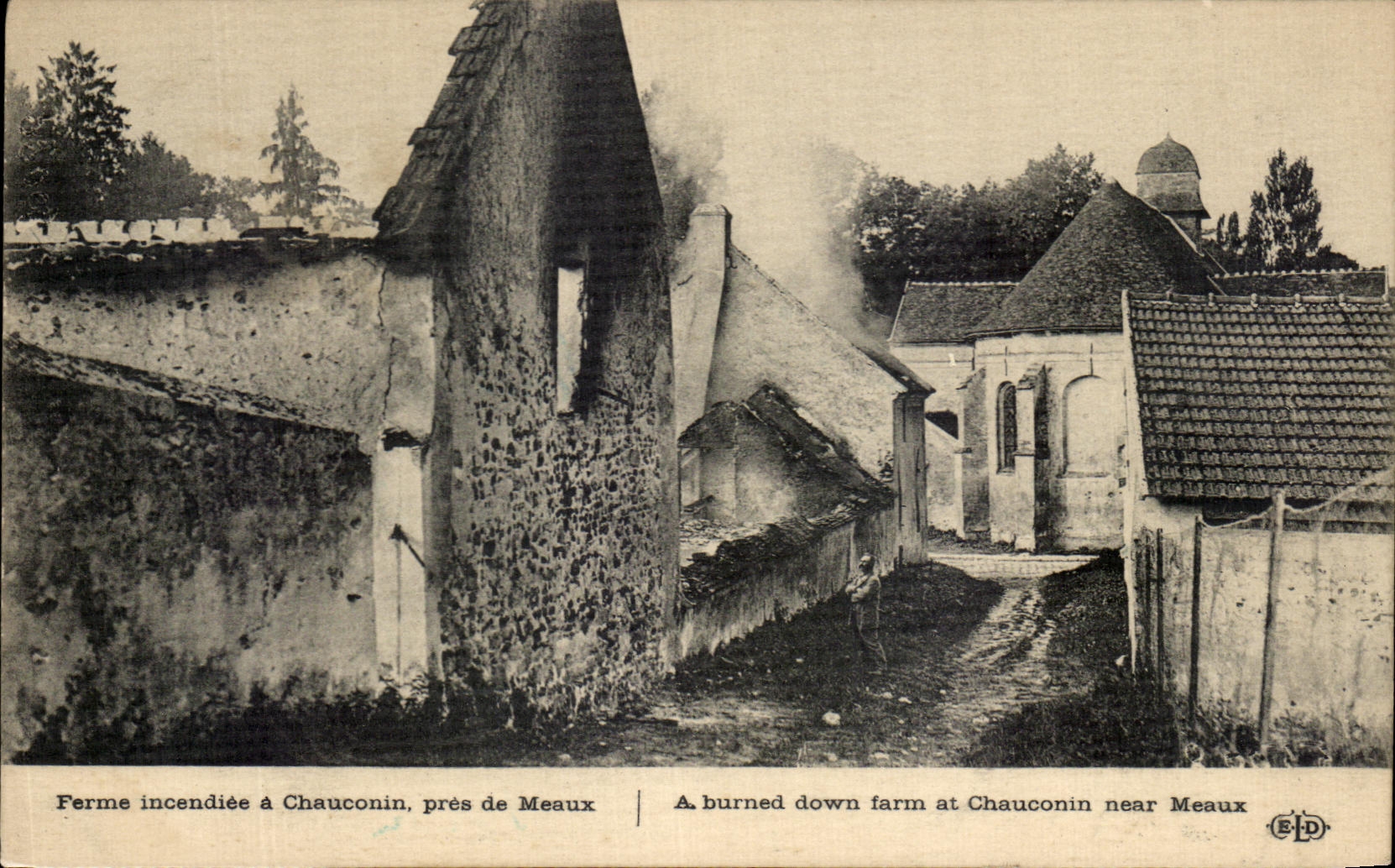 Ferme incendiée à Chauconin, près de Meaux — Éditeur E.P.D. n° 103