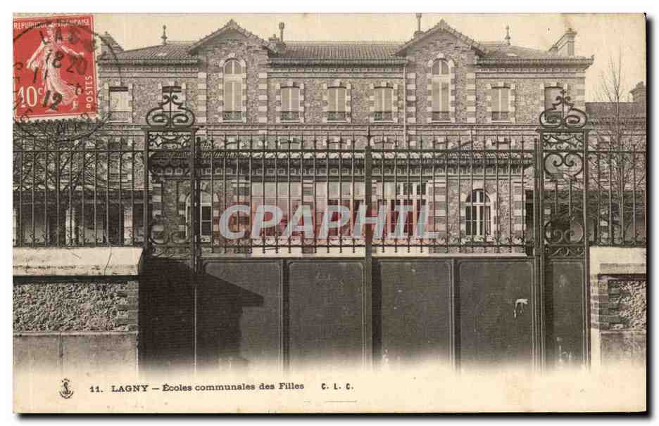 CPA Lagny Ecoles Communales des Filles 