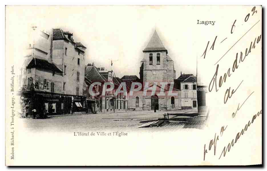CPA Lagny L'Hotel de Ville et L'Eglise 