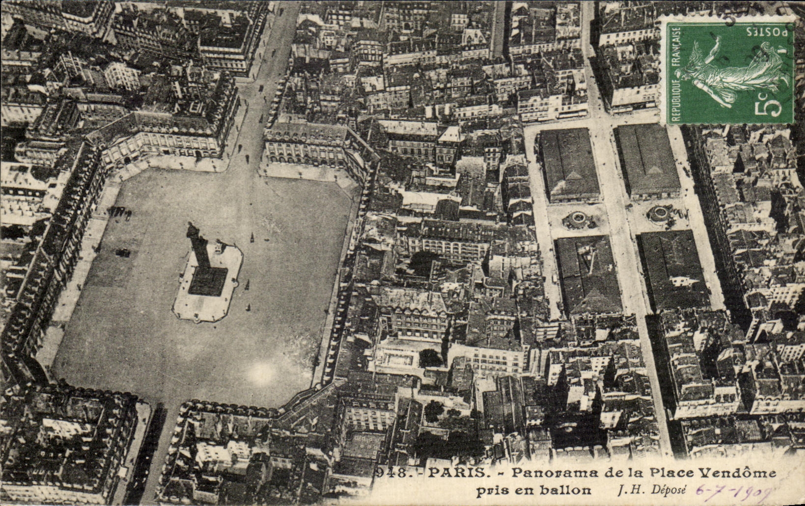 CPA Paris Panorama de la Place Vendome pris en ballon
